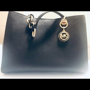 Michael Kors medium Cynthia Bag